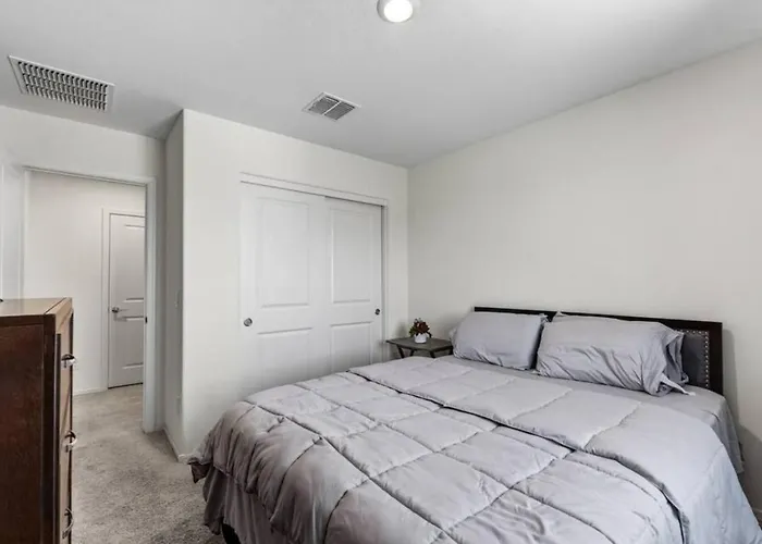 Spacious 4br With Great Wifi Full Kitchen And Easy Access To Local Attractions Holiday home Buckeye