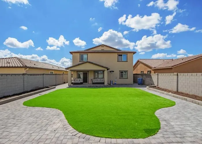 Holiday home Spacious 4br With Great Wifi Full Kitchen And Easy Access To Local Attractions Buckeye